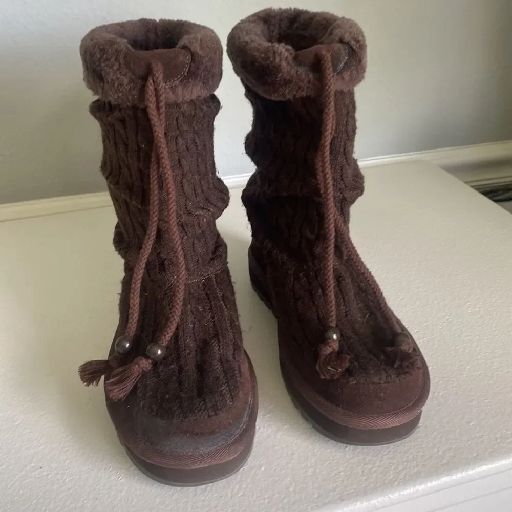Skechers Knit Boots